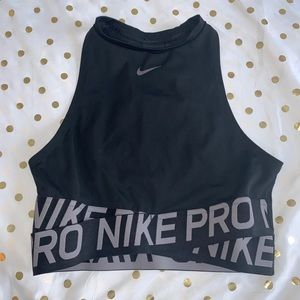 Nike Crop Top